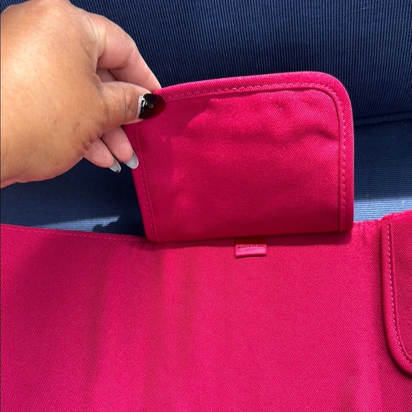 Sephora Pink Cosmetic Bag with Tri-Fold Design - Picture 3 of 6